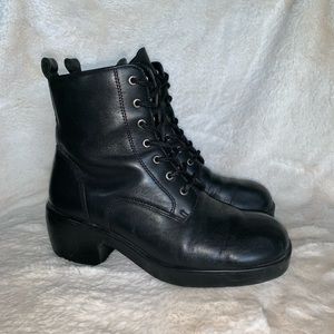 Vintage 90’s Bernardo Leather Boots